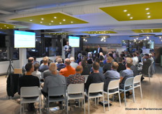 Rob Veenman was de presentator voor de seminar en opende hem enthousiast.